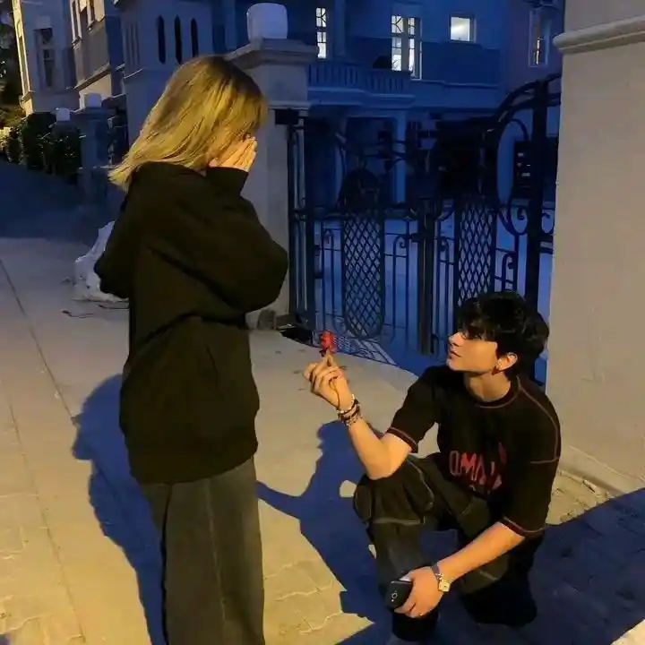 best-profile-love-dp