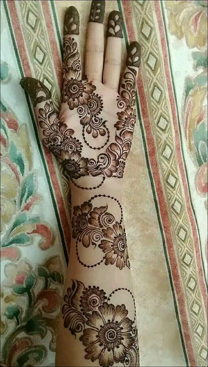 full-hand-mehndi-design