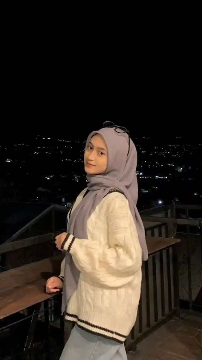 hijab-girl-dp