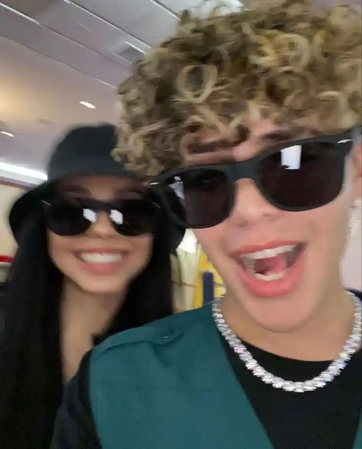 love-dp-for-whatsapp