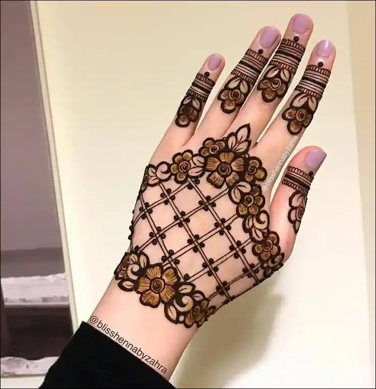 mehndi-design-simple