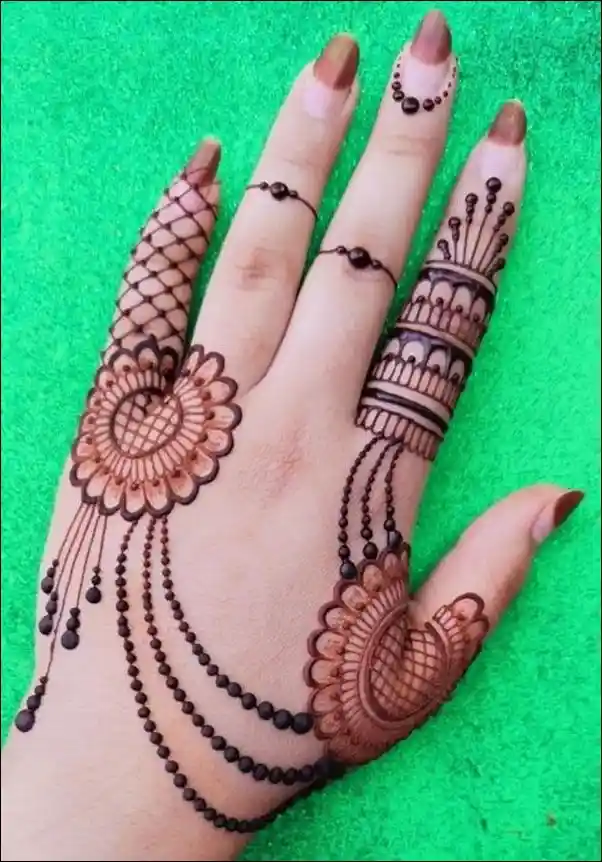 mehndi-design-simple