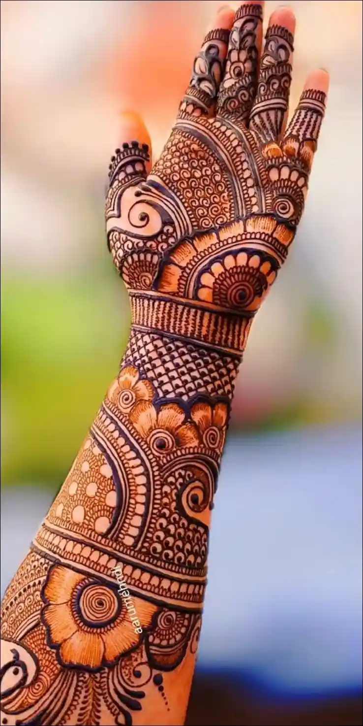 new-mehndi-design-images