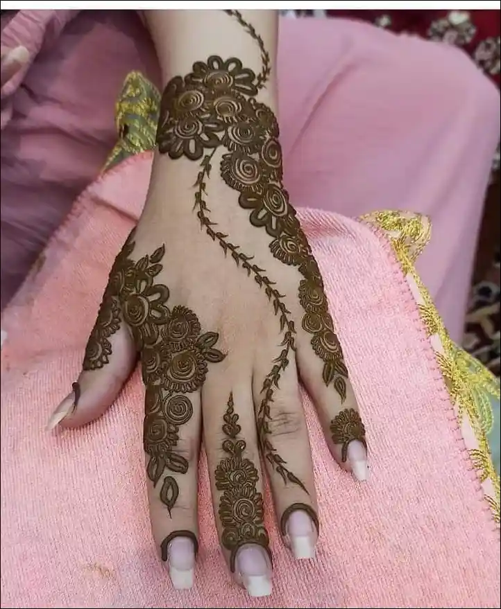 new-mehndi-design-images