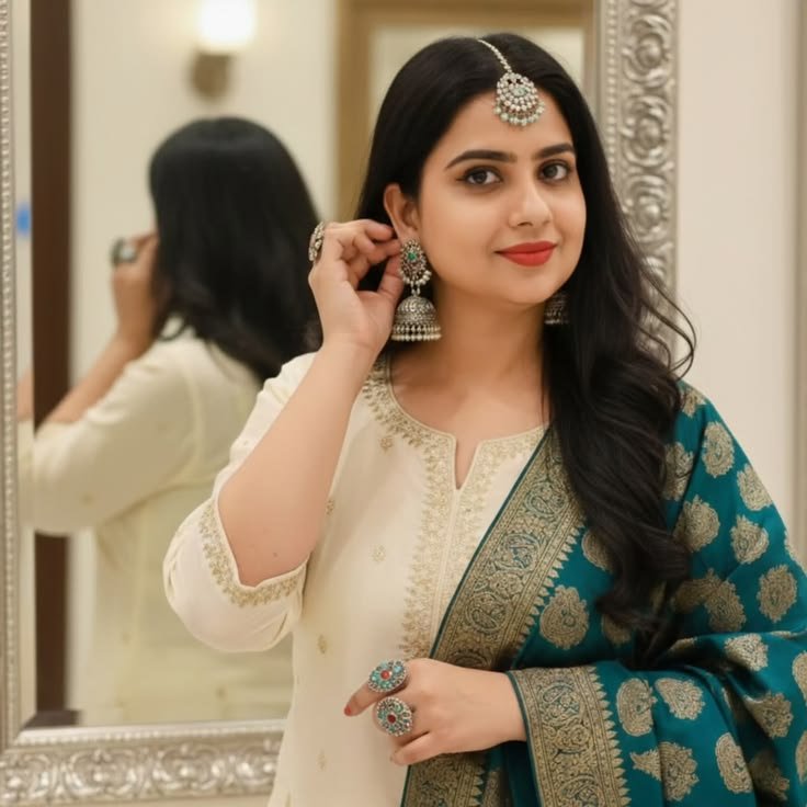 Indian Model Girl Photo