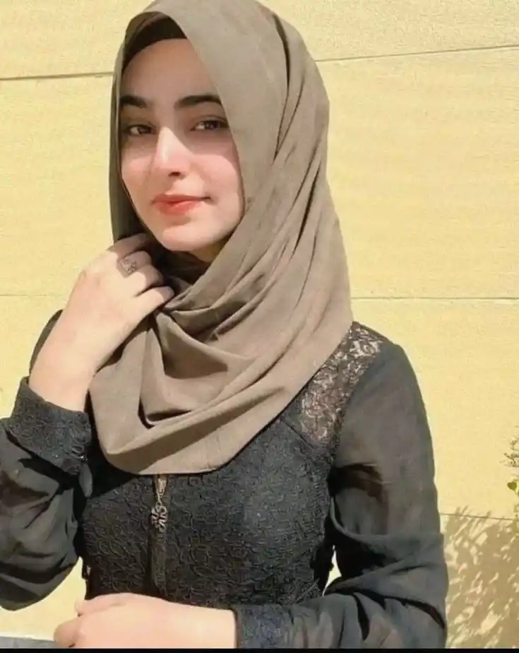 beautiful-girls-dp-for-whatsapp