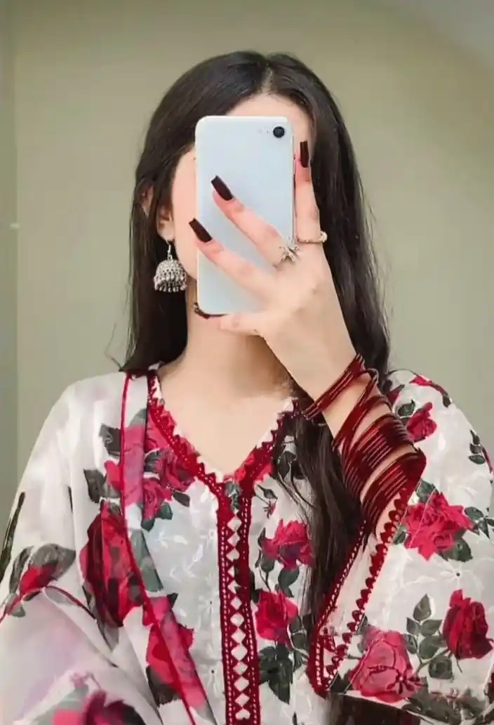 beautiful-girls-dp-for-whatsapp